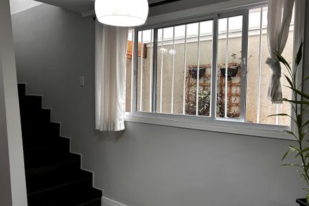 Casa para alugar com 146m², 3 quartos e 2 vagas Casa para alugar com 146m², 3 quartos e 2 vagasHall