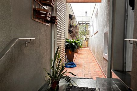 Casa para alugar com 146m², 3 quartos e 2 vagas Casa para alugar com 146m², 3 quartos e 2 vagasÁrea externa
