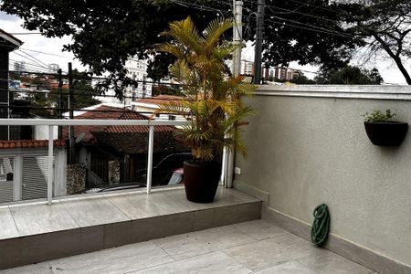Casa para alugar com 146m², 3 quartos e 2 vagas Casa para alugar com 146m², 3 quartos e 2 vagasVaranda
