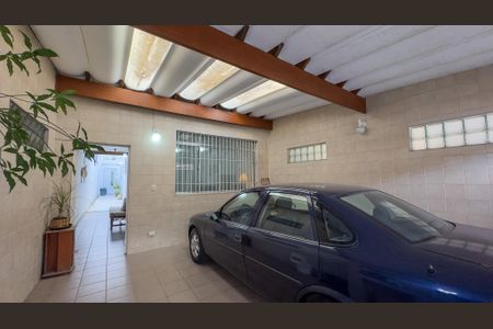 Casa à venda com 134m², 3 quartos e 2 vagas Casa à venda com 134m², 3 quartos e 2 vagasGaragem