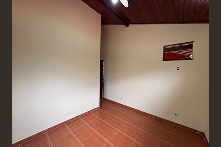 Casa de condomínio à venda com 350m², 5 quartos e 6 vagas Casa de condomínio à venda com 350m², 5 quartos e 6 vagasSuite 3