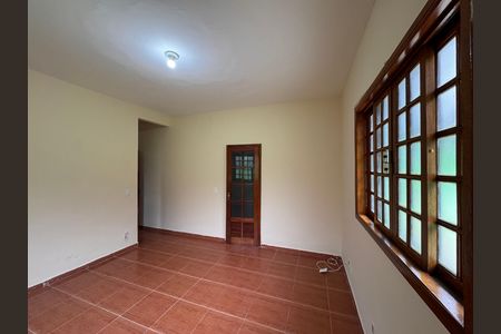 Casa de condomínio à venda com 350m², 5 quartos e 6 vagas Casa de condomínio à venda com 350m², 5 quartos e 6 vagasSuite 1 Master