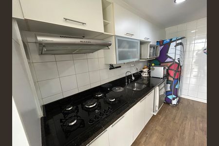 Apartamento à venda com 133m², 4 quartos e 2 vagasCozinha