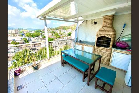 Apartamento à venda com 133m², 4 quartos e 2 vagasChurrasqueira cobertura