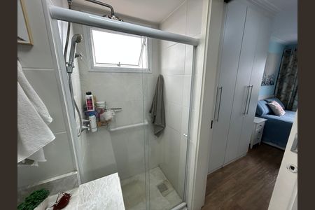 Apartamento à venda com 133m², 4 quartos e 2 vagasBanheiro do Quarto 2 - Suíte