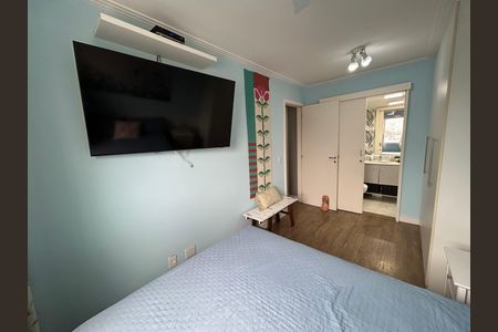 Apartamento à venda com 133m², 4 quartos e 2 vagasQuarto 2 - Suíte