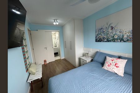 Apartamento à venda com 133m², 4 quartos e 2 vagasQuarto 2 - Suíte