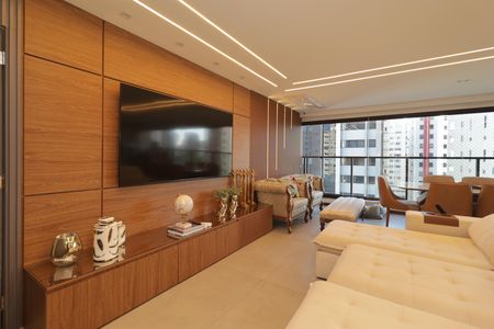 Apartamento à venda com 145m², 3 quartos e 2 vagasSala