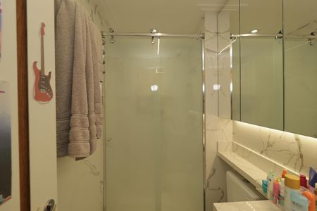 Apartamento à venda com 145m², 3 quartos e 2 vagasBanheiro da Suíte 1