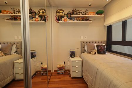 Apartamento à venda com 145m², 3 quartos e 2 vagasSuíte 1