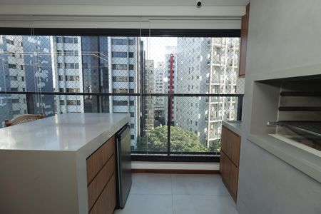Apartamento à venda com 145m², 3 quartos e 2 vagasChurrasqueira