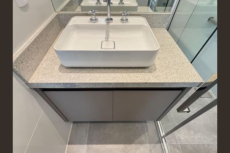 Apartamento para alugar com 42m², 1 quarto e 1 vaga Apartamento para alugar com 42m², 1 quarto e 1 vagaBanheiro da Suíte