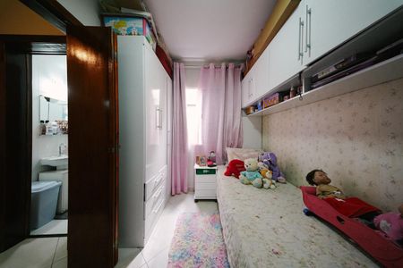 Casa à venda com 62m², 2 quartos e 2 vagas Casa à venda com 62m², 2 quartos e 2 vagasQuarto 2
