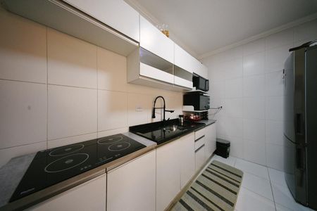 Casa à venda com 62m², 2 quartos e 2 vagas Casa à venda com 62m², 2 quartos e 2 vagasCozinha