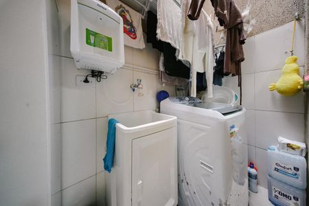 Casa à venda com 62m², 2 quartos e 2 vagas Casa à venda com 62m², 2 quartos e 2 vagasÁrea de Serviço