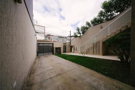Casa à venda com 62m², 2 quartos e 2 vagas