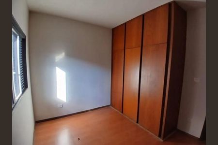 Casa para alugar com 170m², 4 quartos e 2 vagasQuarto