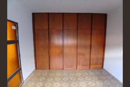 Casa para alugar com 170m², 4 quartos e 2 vagasQuarto