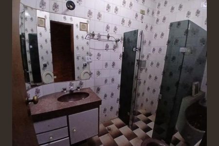 Banheiro de casa para alugar com 4 quartos, 170m² em Tabajaras, Uberlândia