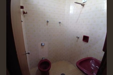 Banheiro de casa para alugar com 4 quartos, 170m² em Tabajaras, Uberlândia