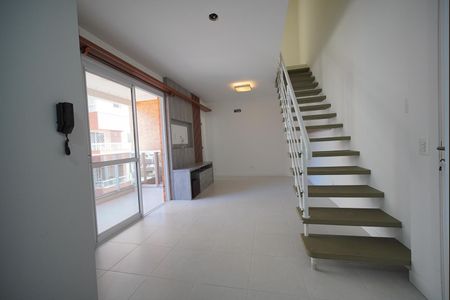 Sala de apartamento para alugar com 2 quartos, 98m² em Córrego Grande, Florianópolis