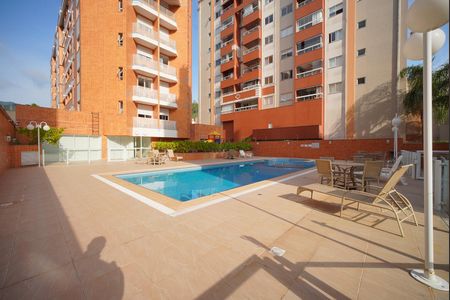 Apartamento para alugar com 98m², 2 quartos e 1 vagaPiscina