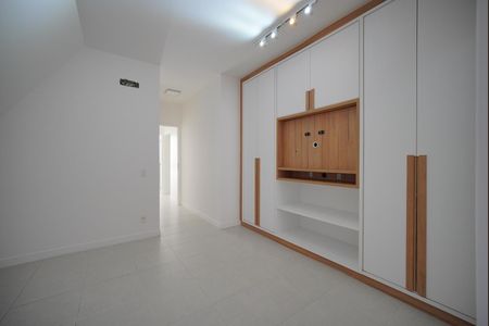 Apartamento para alugar com 98m², 2 quartos e 1 vagaSuíte 2