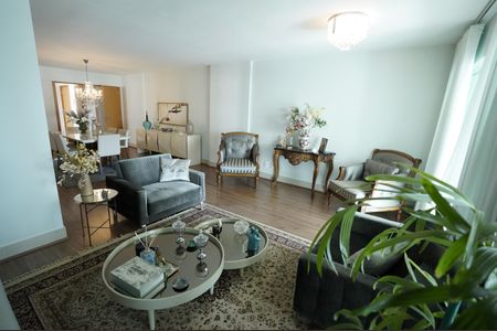 Apartamento à venda com 139m², 3 quartos e 1 vaga