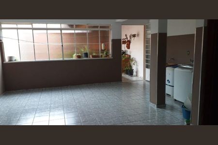 Casa à venda com 4 quartos, 310m² em Parque Marajoara, Santo André