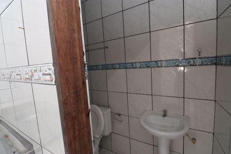 Casa para alugar com 5072m², 1 quarto e sem vaga Casa para alugar com 5072m², 1 quarto e sem vagaBanheiro