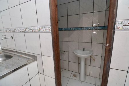 Casa para alugar com 5072m², 1 quarto e sem vaga Casa para alugar com 5072m², 1 quarto e sem vagaBanheiro
