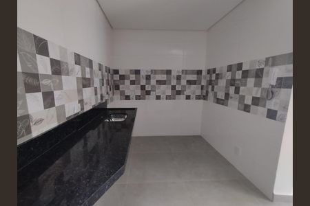 Casa à venda com 130m², 3 quartos e 4 vagas