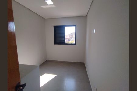 Casa à venda com 130m², 3 quartos e 4 vagas