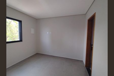 Casa à venda com 130m², 3 quartos e 4 vagas