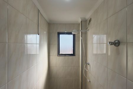 Apartamento para alugar com 65m², 2 quartos e 1 vaga Apartamento para alugar com 65m², 2 quartos e 1 vagaBanheiro da Suíte
