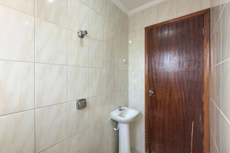 Apartamento para alugar com 65m², 2 quartos e 1 vaga Apartamento para alugar com 65m², 2 quartos e 1 vagaBanheiro da Suíte