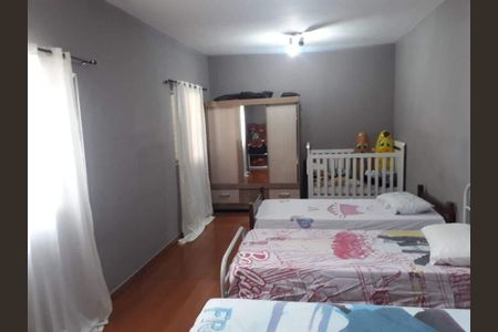 Casa à venda com 4 quartos, 235m² em Jardim Copacabana, São Bernardo do Campo