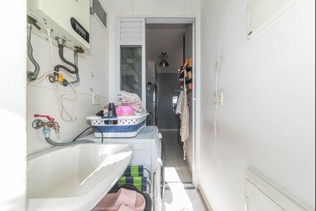 Apartamento à venda com 60m², 2 quartos e 1 vagaCozinha - Lavanderia Integrada