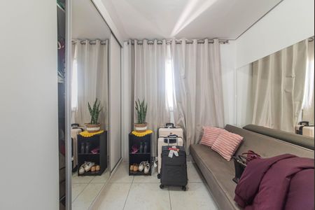 Apartamento à venda com 60m², 2 quartos e 1 vagaQuarto 1