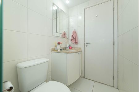 Apartamento à venda com 60m², 2 quartos e 1 vagaBanheiro Social