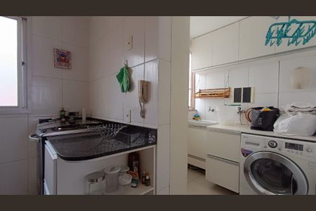 Apartamento à venda com 75m², 3 quartos e 2 vagas Apartamento à venda com 75m², 3 quartos e 2 vagasFoto 02