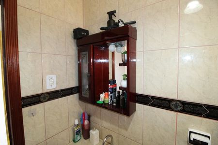 Casa à venda com 145m², 3 quartos e 1 vagaBanheiro