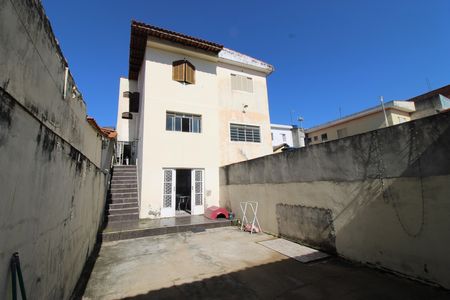 Casa à venda com 145m², 3 quartos e 1 vagaÁrea de Serviço