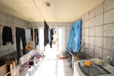 Casa à venda com 145m², 3 quartos e 1 vagaÁrea de Serviço