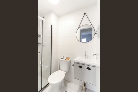 Apartamento à venda com 32m², 2 quartos e sem vaga Apartamento à venda com 32m², 2 quartos e sem vagaBanheiro
