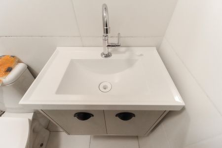 Apartamento à venda com 32m², 2 quartos e sem vaga Apartamento à venda com 32m², 2 quartos e sem vagaBanheiro