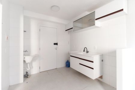 Apartamento à venda com 32m², 2 quartos e sem vaga Apartamento à venda com 32m², 2 quartos e sem vagaSala - Cozinha
