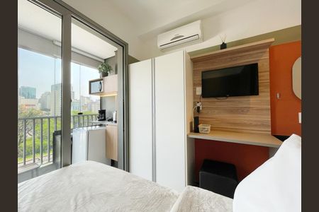 Apartamento à venda com 15m², 1 quarto e sem vagaSala / Quarto