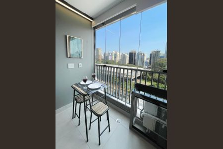 Apartamento à venda com 15m², 1 quarto e sem vagaVaranda
