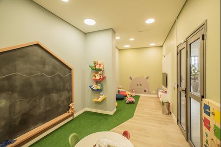 Apartamento para alugar com 68m², 2 quartos e sem vaga Apartamento para alugar com 68m², 2 quartos e sem vagaÁrea comum - Brinquedoteca
